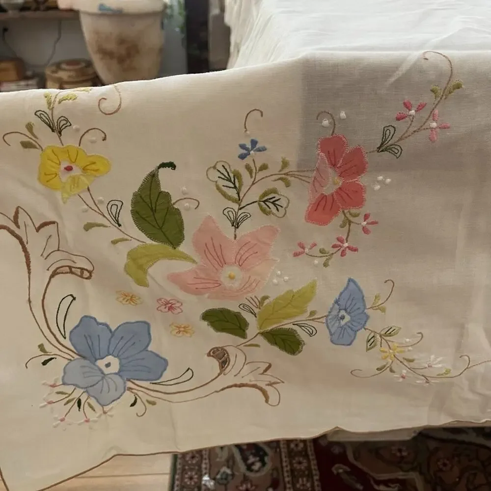 Vintage Tablecloth Embroidered Floral Cotton Cut-out Details 102.5